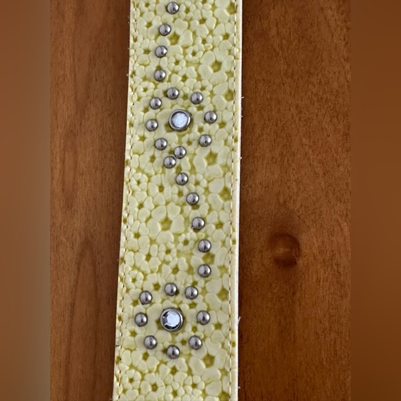 Buttercup Yellow Belt With Silver-Tone Flower 🌺 Buckle & Metal Studs-Adjustable. - Picture 10 of 15